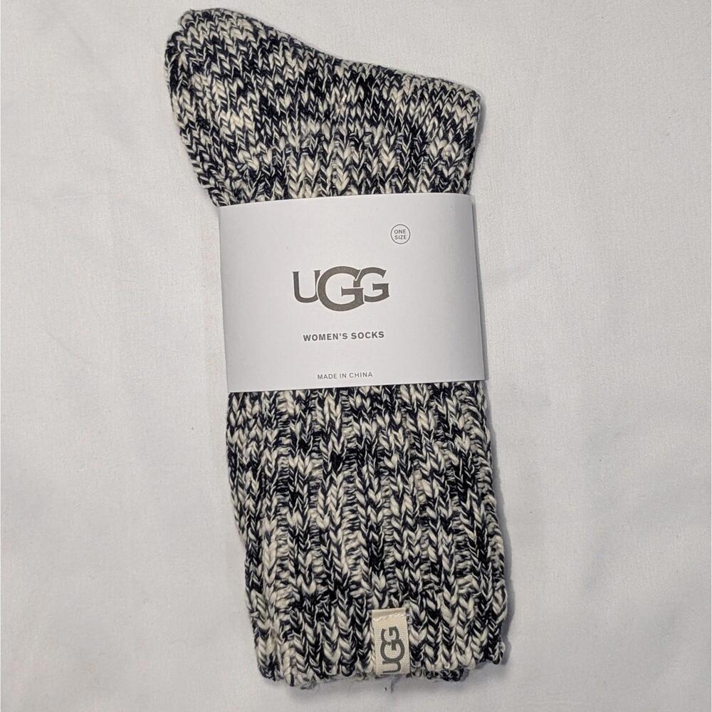 UGG Rib Knit Slouchy Crew Socks 3 Pairs Women's NWT 5-10 One Size - Picture 6 of 7